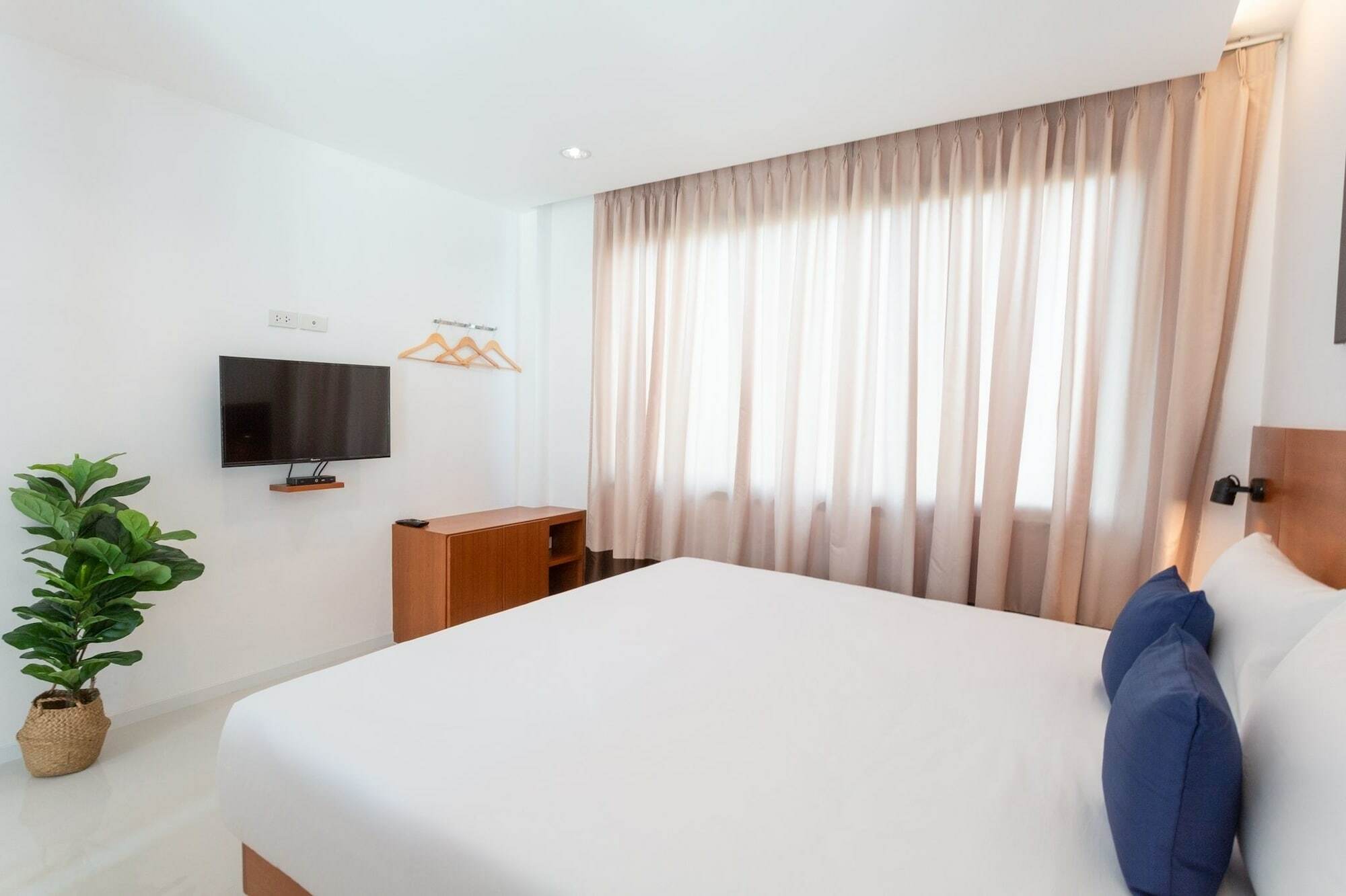 נה ג'ומטיין Barayan Place מראה חיצוני תמונה